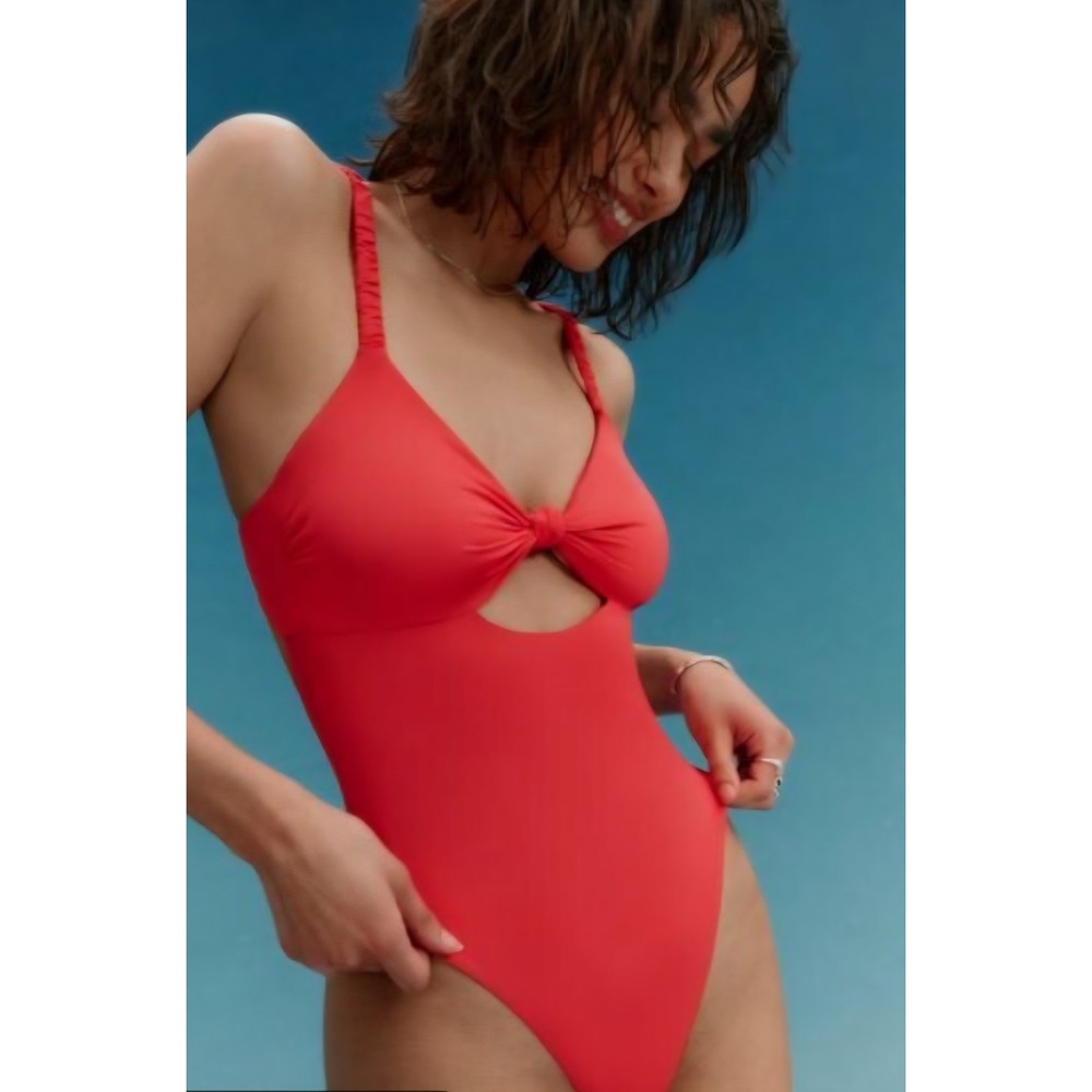 NWT Vitamin A Women's Knot Front Keyhole Full Coverage One Piece Swimsuit Large